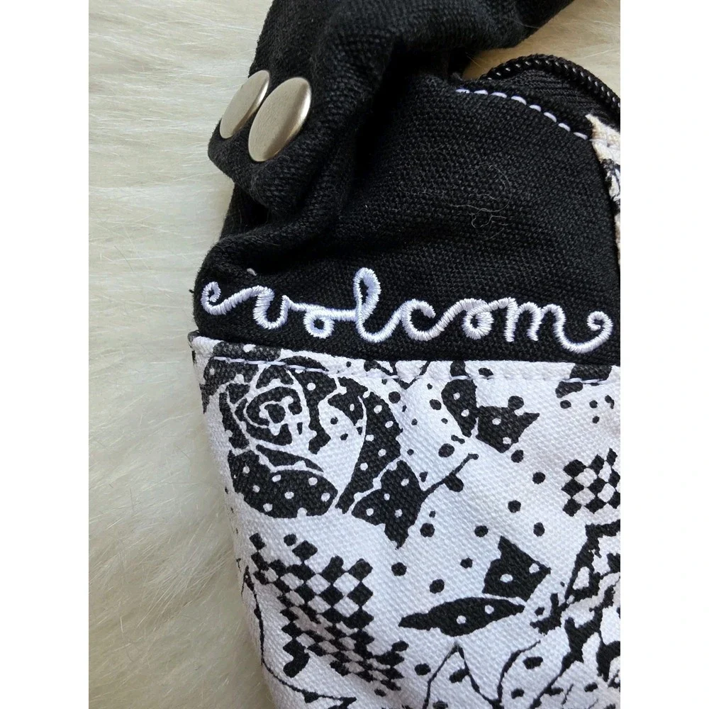 Volcom Shoulder Bag Black White Canvas Y2k Style Skater Large Hobo